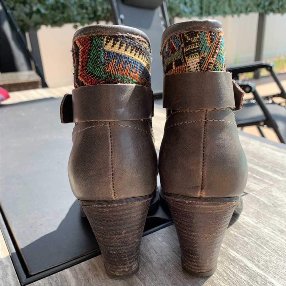 Patterned booties - Picture 2 of 7